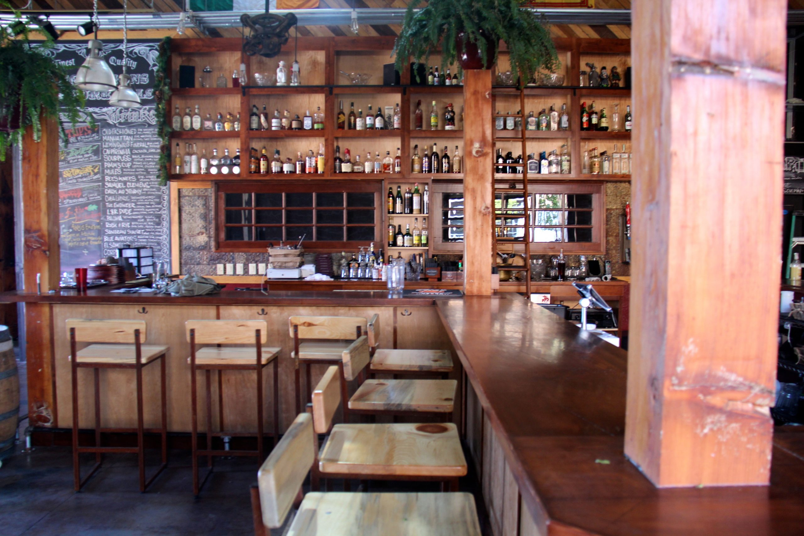 Douglas Fur Bar at Independent Distillery (Photo Credit: Sarah Pelfini)