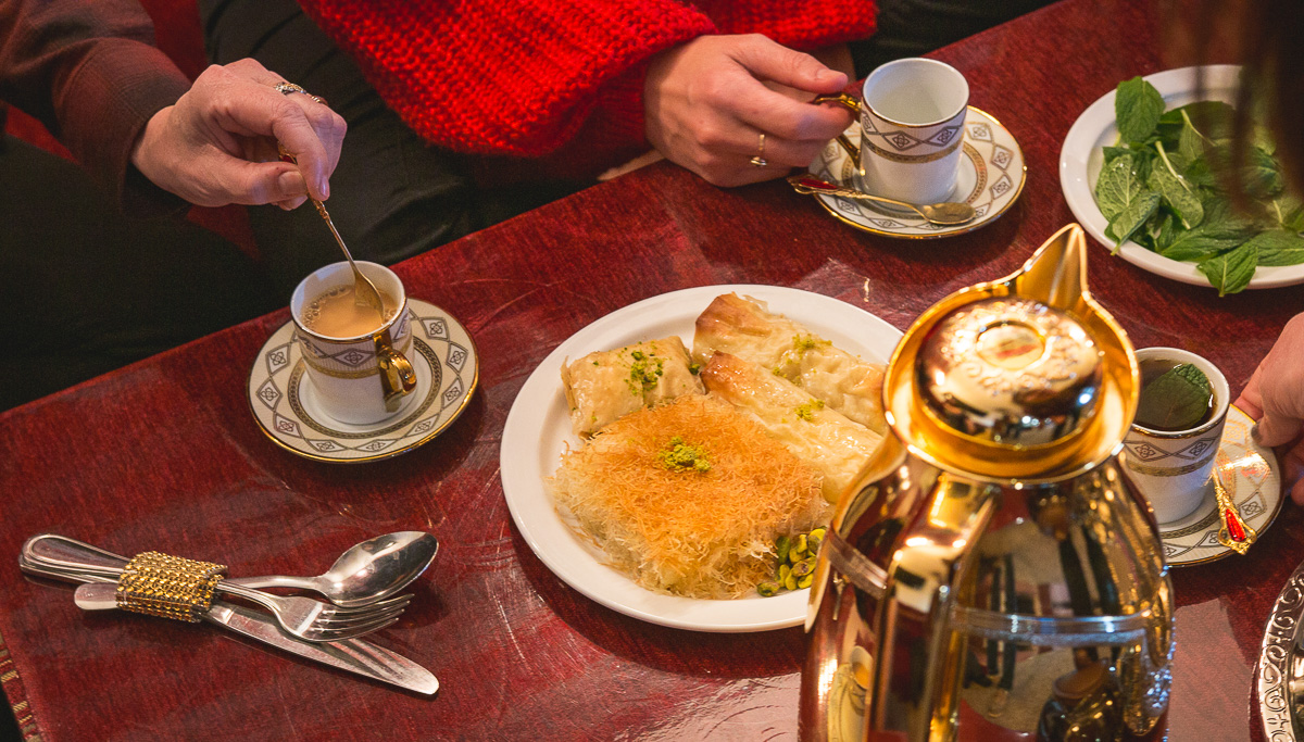 Tea and dessert at Alexandria's Pearl (Credit: Jackie Tran)