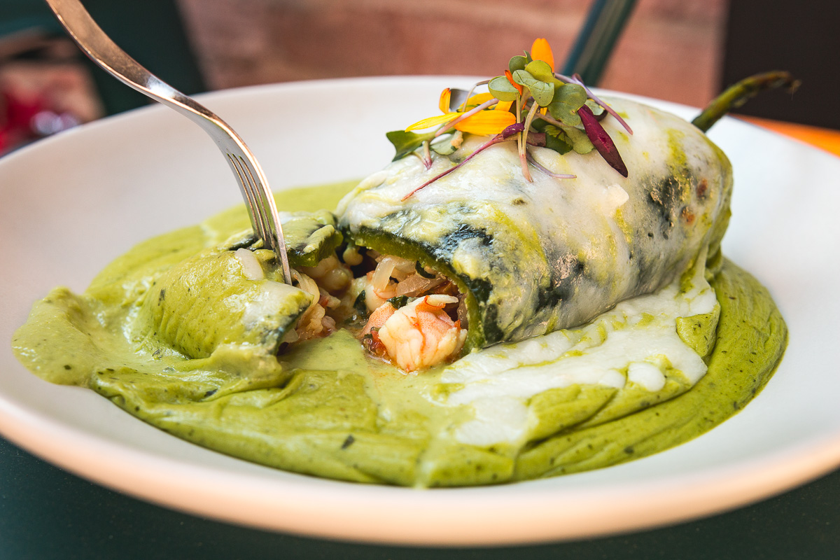 Eggless Chile Relleno con Camarones at El Chinito Gordo (Credit: Jackie Tran)