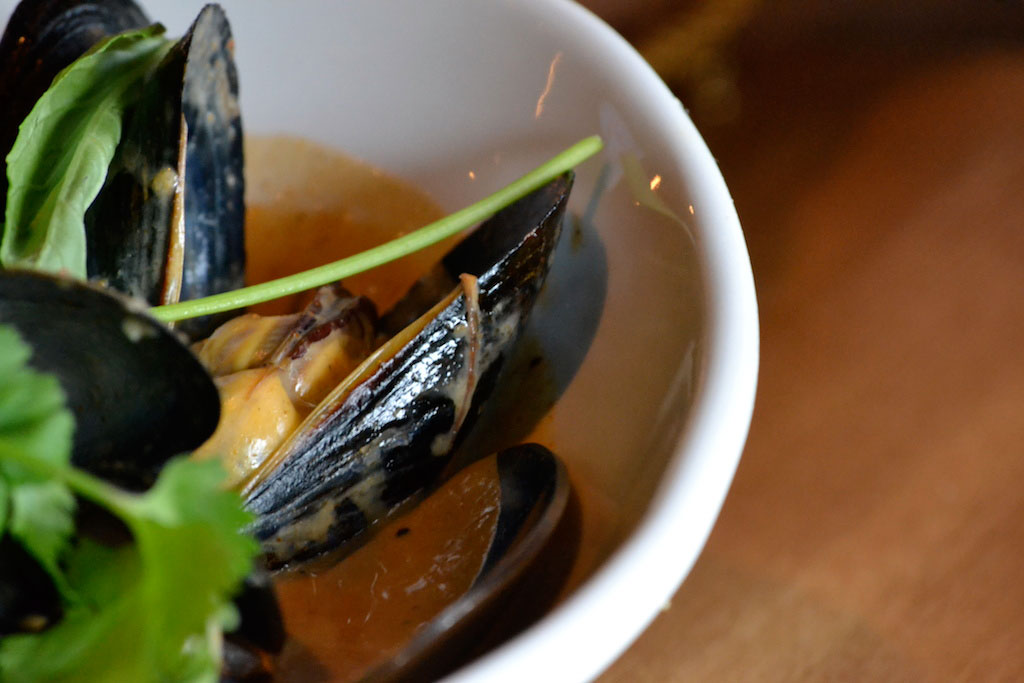 Coconut Thai Curry Mussels at Commoner & Co. 