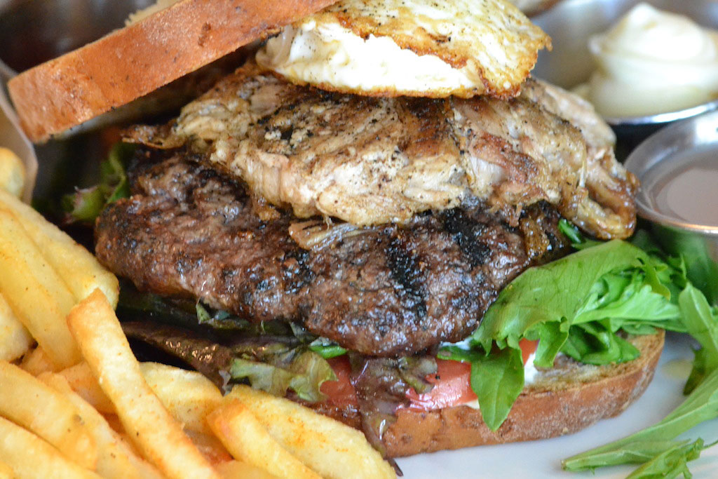 Big Boy Burger at Pasco (Credit: Lacey & Suede)