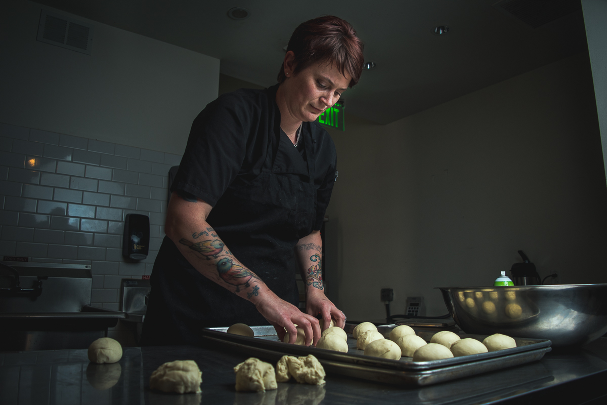 Pastry chef Jaime Lawhorn making bagels (Credit: Jackie Tran)