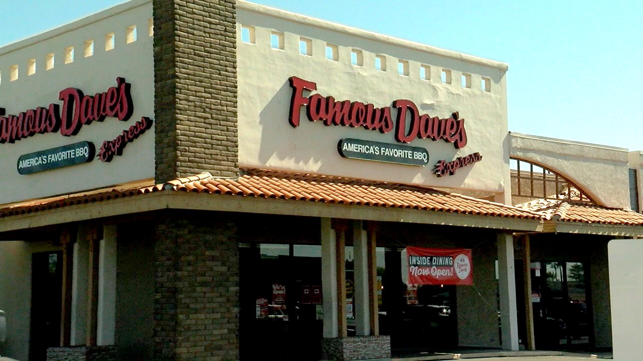 Famous Dave's Bar-B-Que