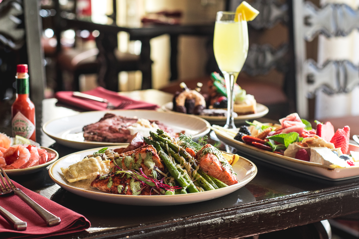 Brunch at Tanque Verde Ranch (Credit: Jackie Tran)