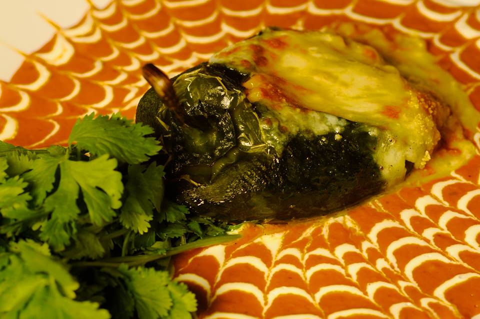 Agustín Kitchen Dressing for Thanksgiving