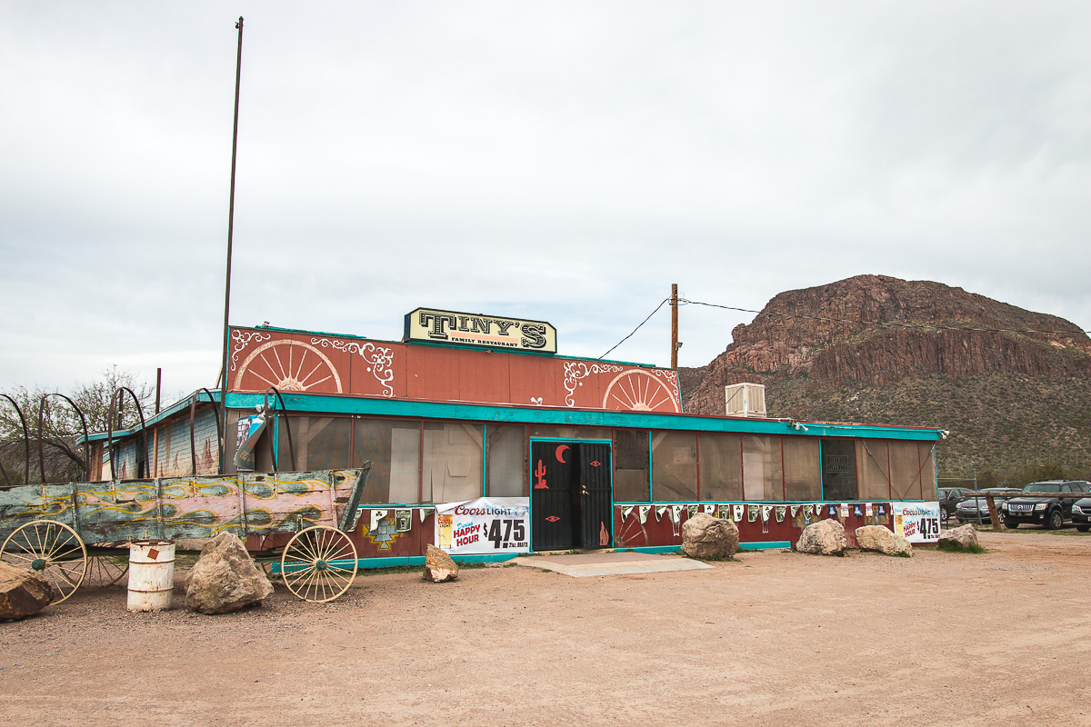 Facade at Tiny's Saloon & Steakhouse