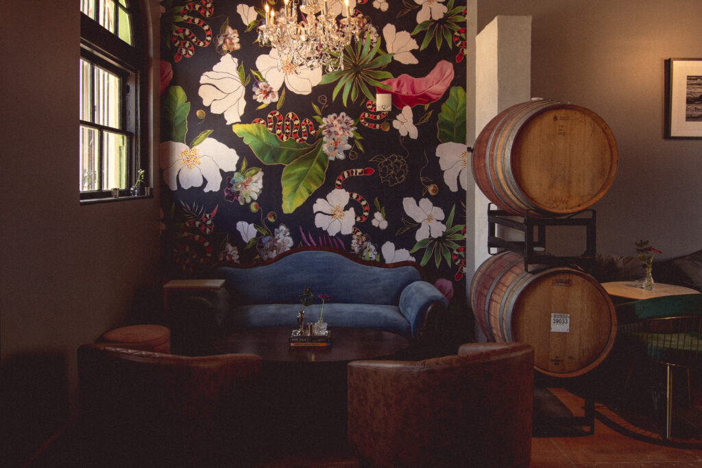 Interior at Vertigo Wines (Photo by Jackie Tran)